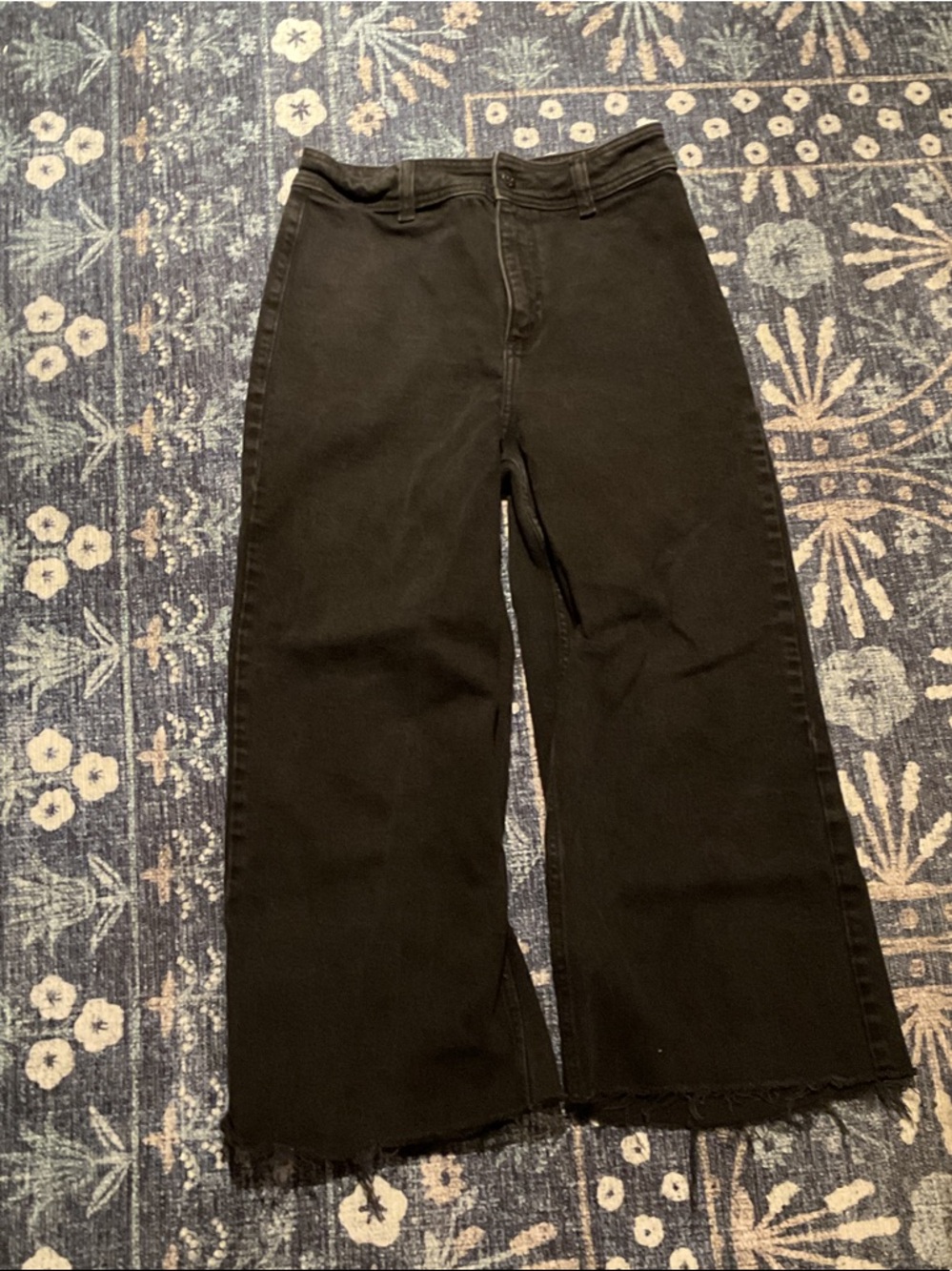 High-Rise Black Wide-Leg Jeans - Women's Casual Staple